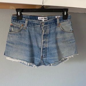 Re/Done x Levi’s denim shorts sz 24 NWOT 🔥